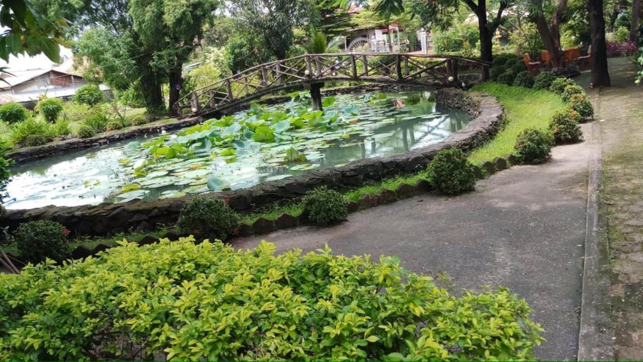 Xuanmai Garden Resort ปากเซ ภายนอก รูปภาพ
